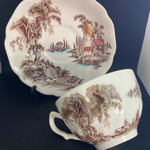 Johnson bros the old mill Tea cup and saucer - Picture 8 of 11